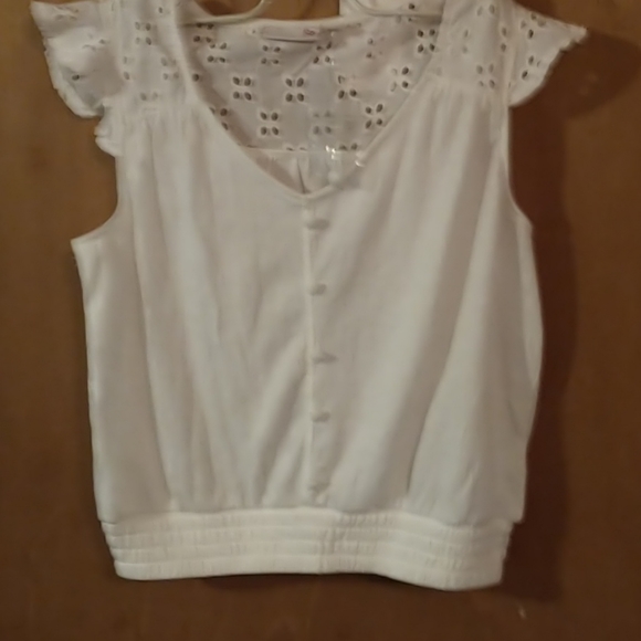 So Crop Top Flower Cut Out Back & Sleeved Button Detail Shirt Soho Shabby Chic - Picture 9 of 9